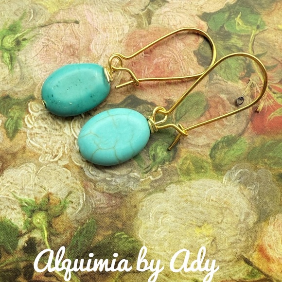 Turquoise and gold western style earrings/protection and peace - Picture 1 of 5